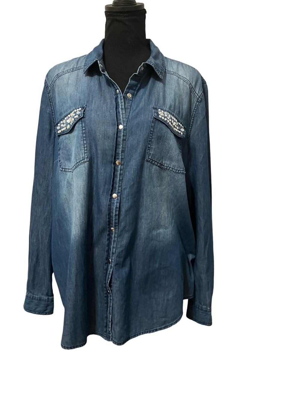Earl Jeans Washed Blue Denim Button-Down Shirt with Studded Pockets XL